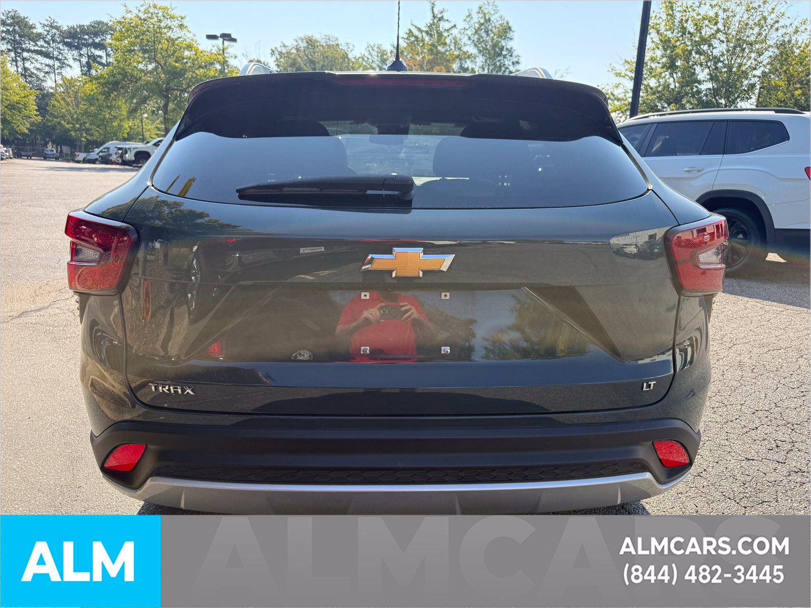 Used 2025 Chevrolet Trax LT FWD image 10