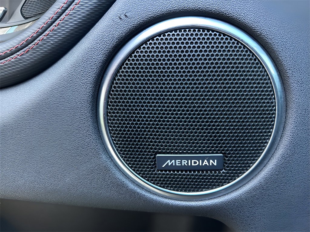 Used 2020 Land Rover Discovery Sport SE R-Dynamic image 29