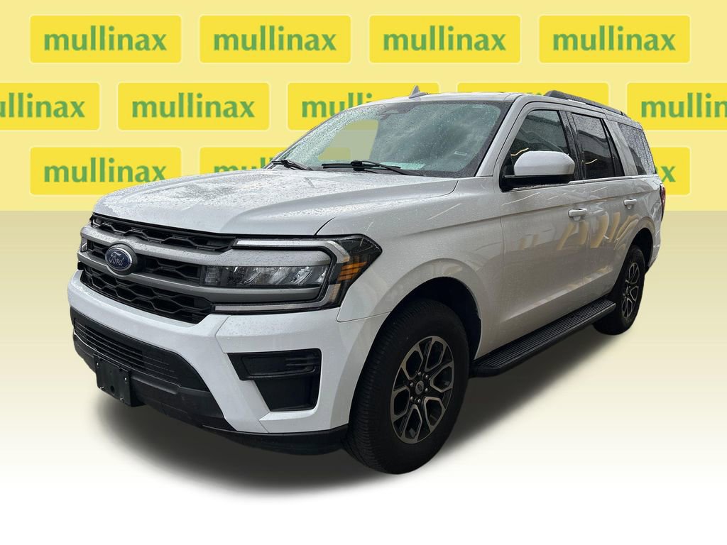 Used 2024 Ford Expedition XLT AWD/4WD image 6