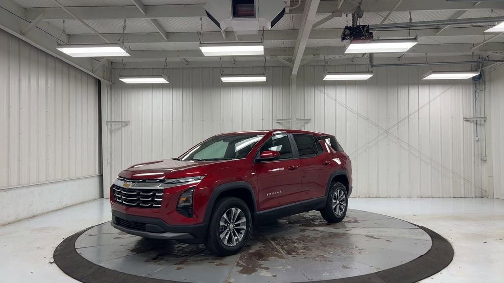 New 2026 Chevrolet Equinox LT image 4