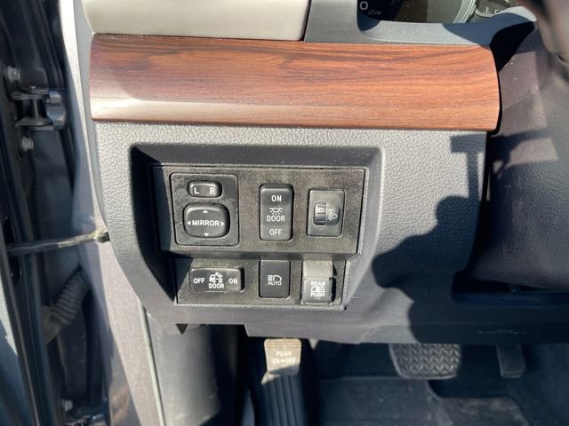 Used 2019 Toyota Tundra Limited w/ Limited Premium Package image 27