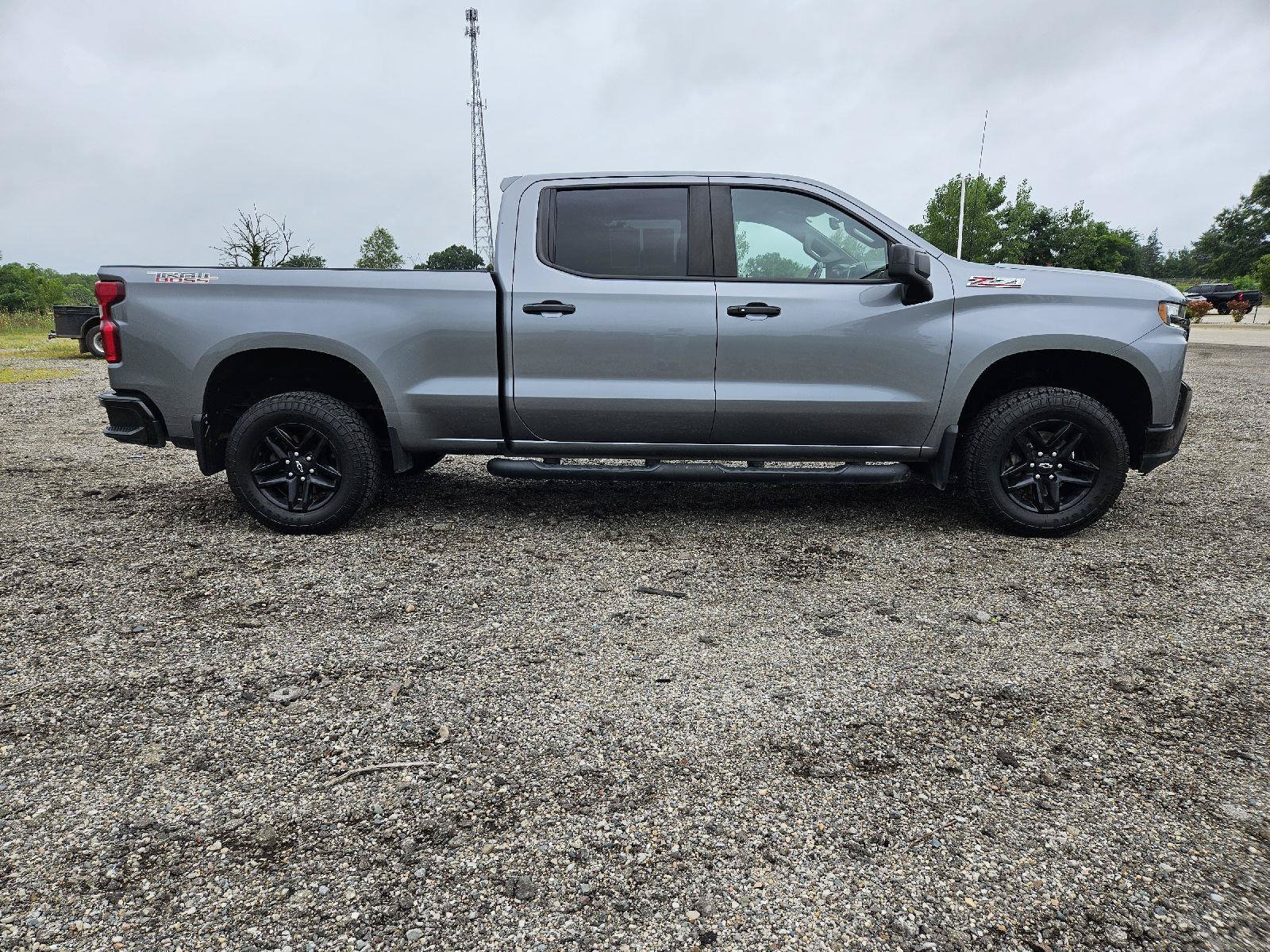 Used 2021 Chevrolet Silverado 1500 LT Trail Boss w/ Convenience Package II AWD/4WD image 8