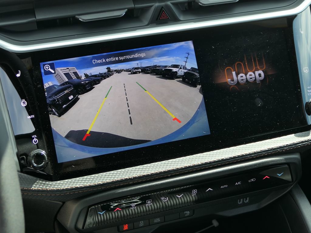 New 2026 Jeep Cherokee Limited image 16