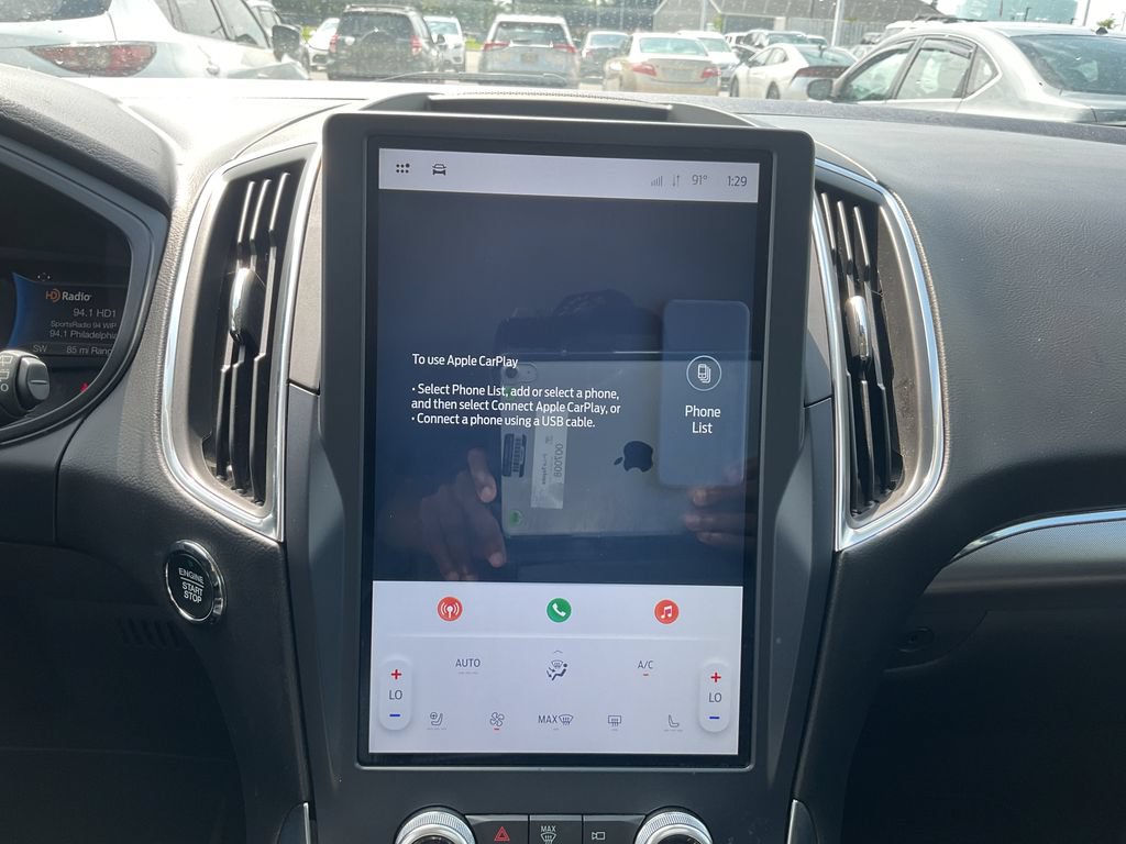 Used 2022 Ford Edge Titanium AWD/4WD image 13