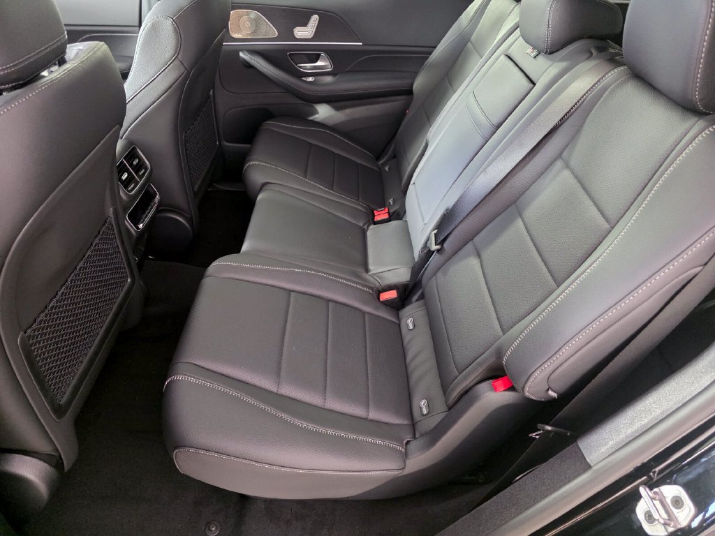 New 2027 Mercedes-Benz GLS 450 4MATIC image 11