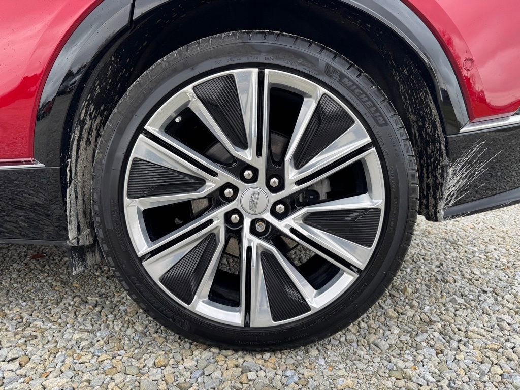 Certified 2024 Cadillac Lyriq Luxury w/ LPO, Floor Liner Package image 16