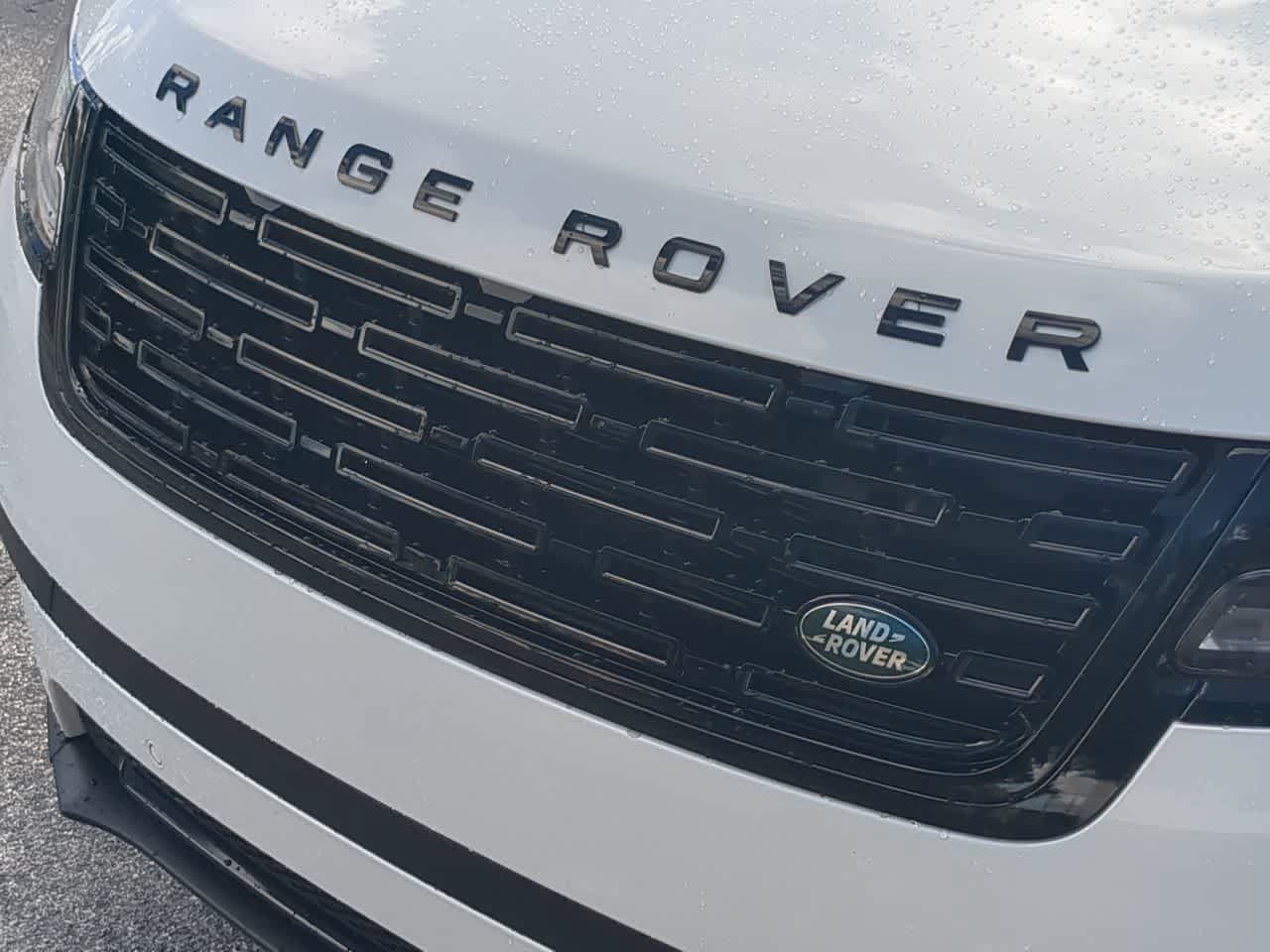 New 2026 Land Rover Range Rover Velar S AWD/4WD image 9