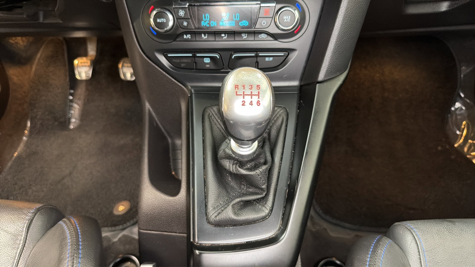 Used 2014 Ford Focus ST w/ Equipment Group 201A FWD image 23