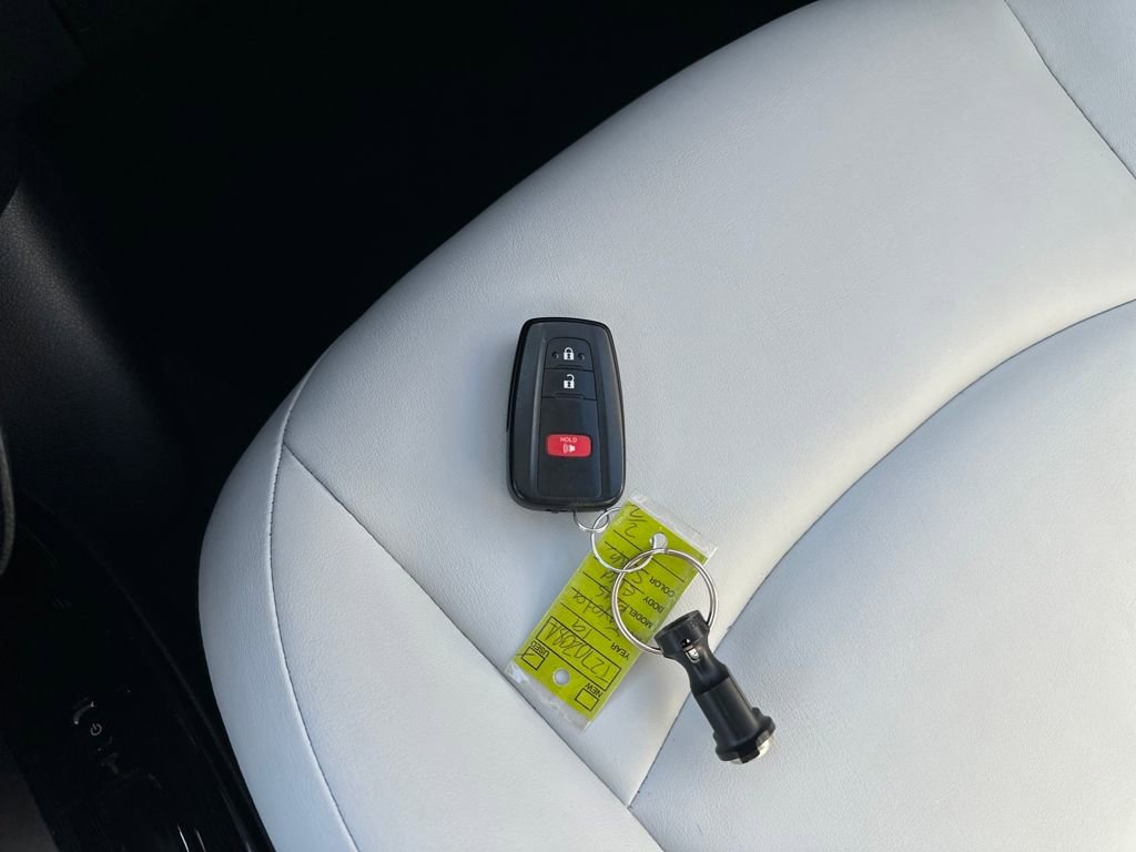 Used 2019 Toyota Prius Limited image 28