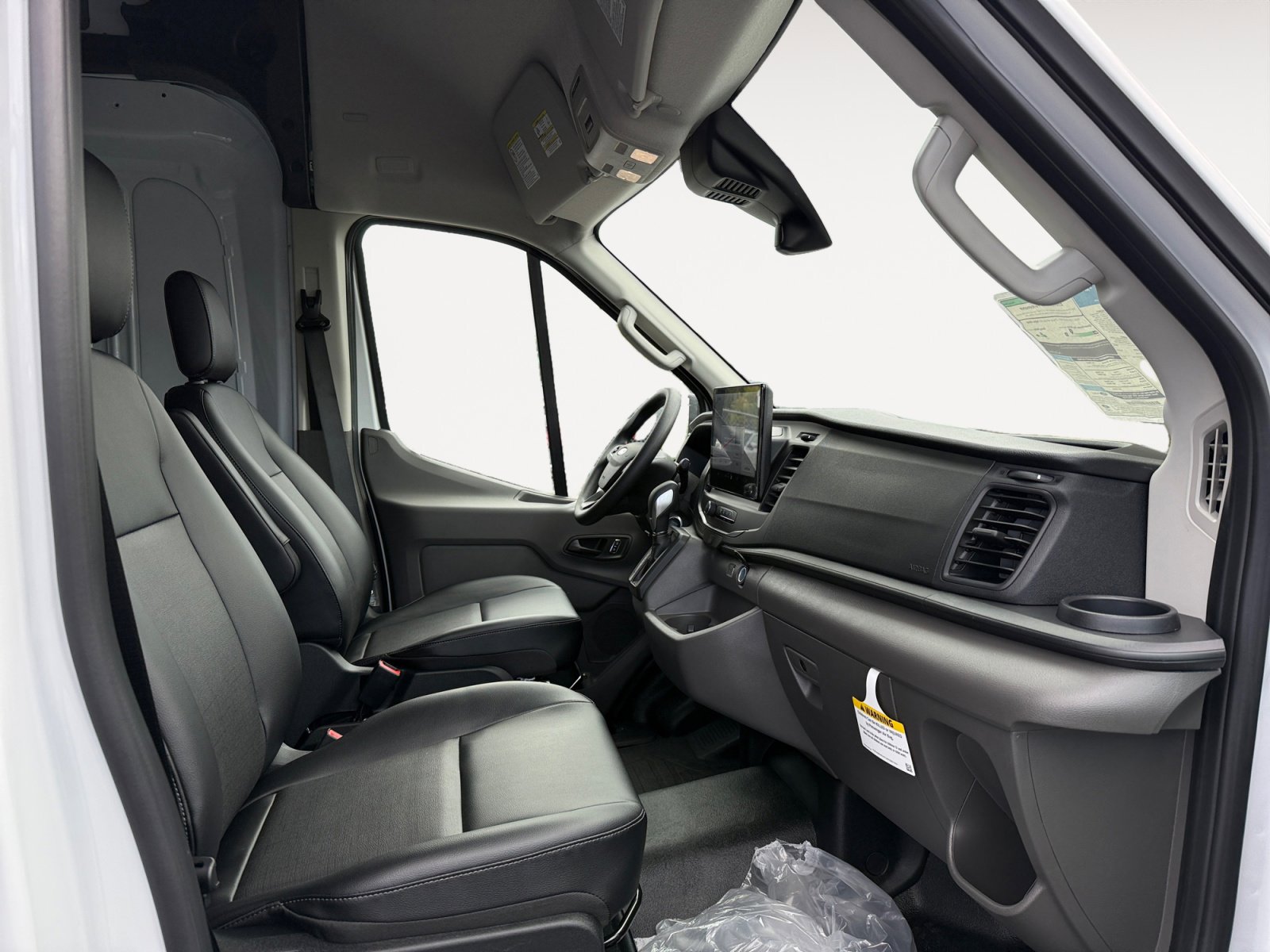 New 2026 Ford Transit 250 148 High Roof RWD image 17