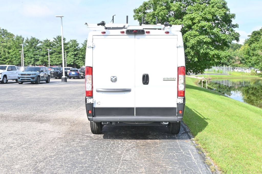Used 2025 RAM ProMaster 2500 w/ Safety Group FWD image 7