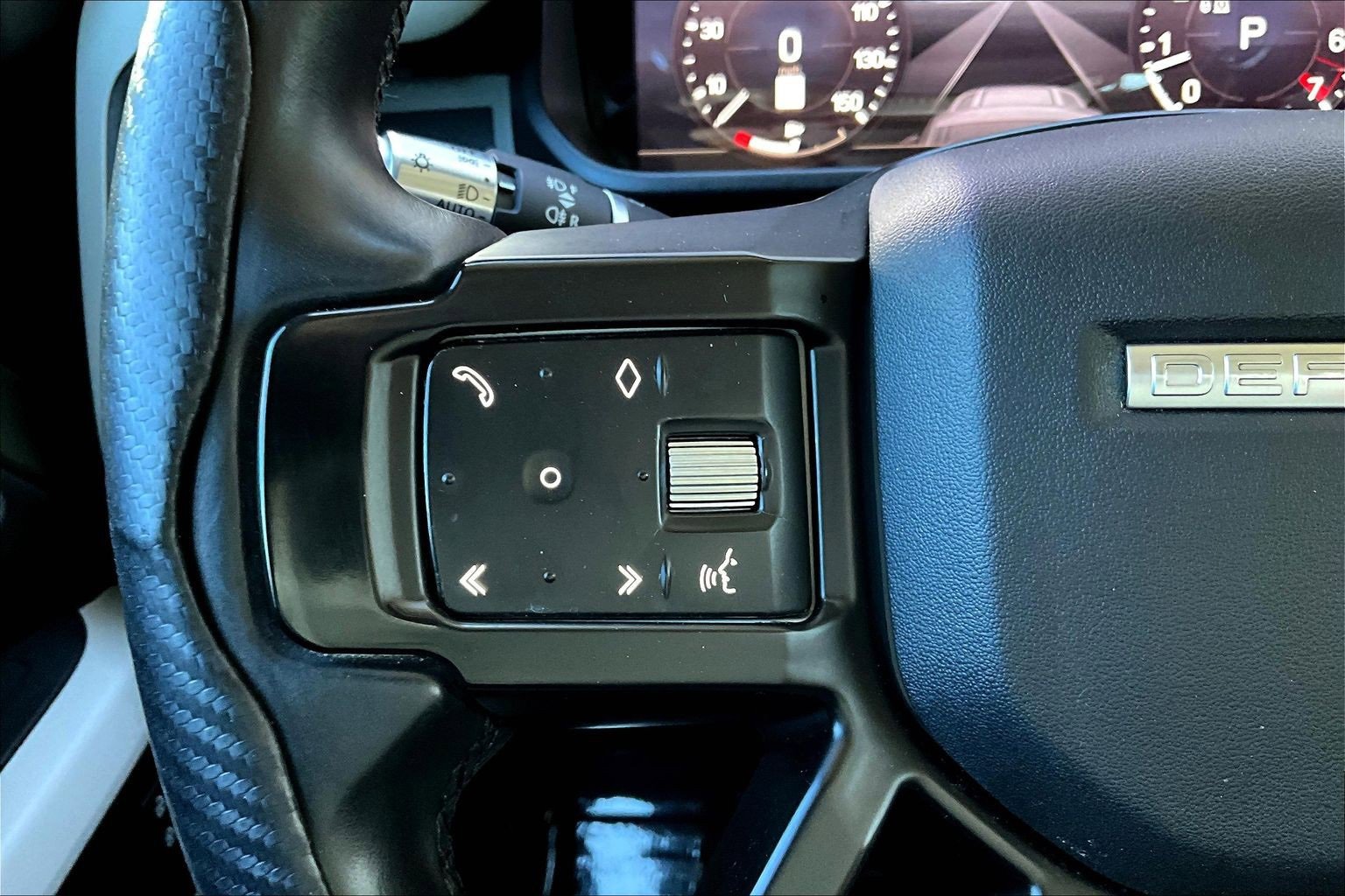 Used 2020 Land Rover Defender 110 S image 17