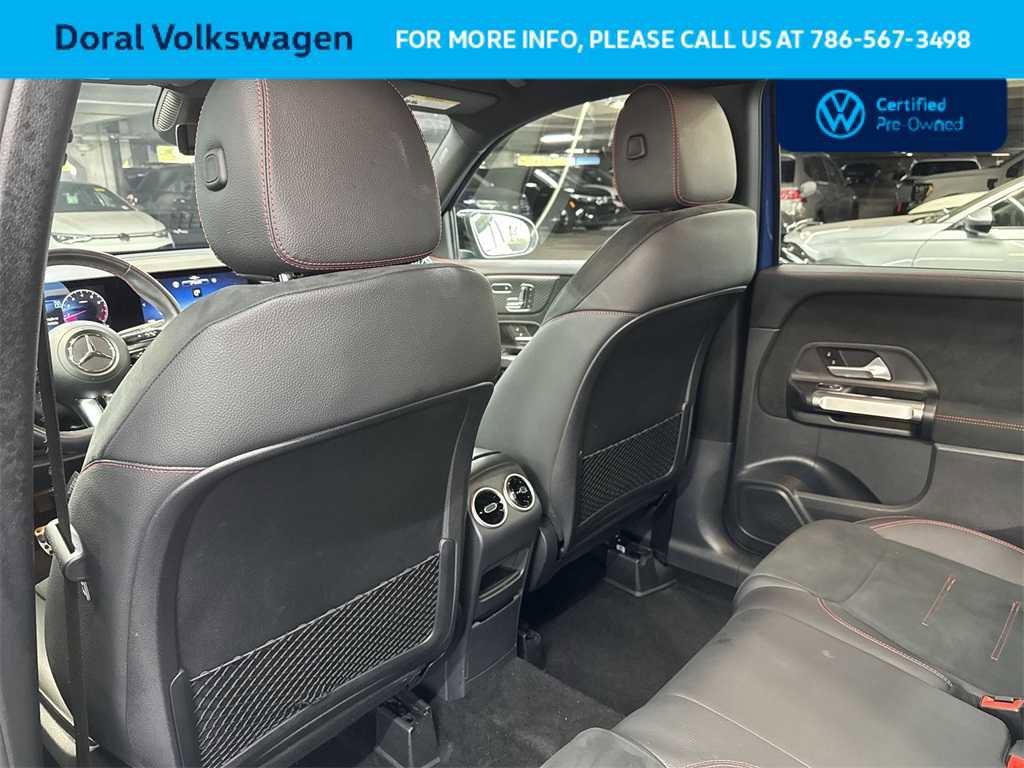 Used 2024 Mercedes-Benz GLB 250 image 23