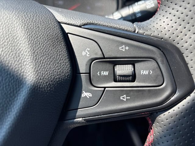 New 2026 Chevrolet Trax RS FWD image 18