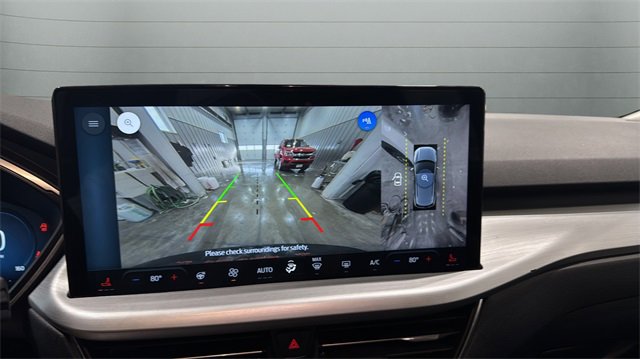 Used 2024 Ford Escape Platinum image 18