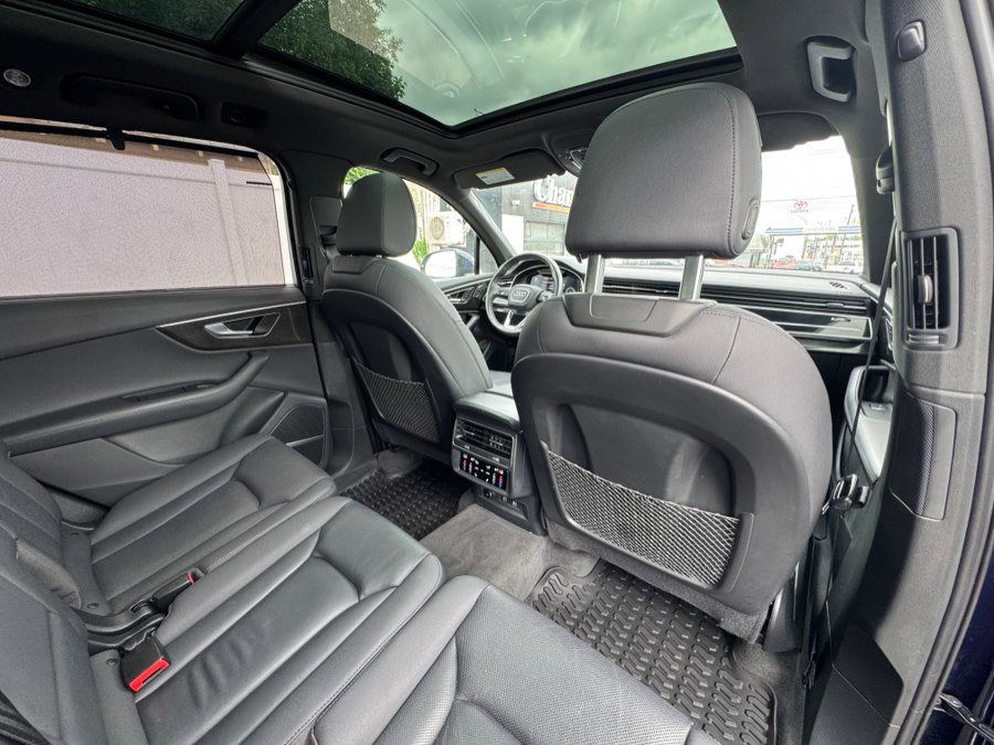 Used 2021 Audi Q7 3.0T Prestige w/ Prestige Package AWD/4WD image 38