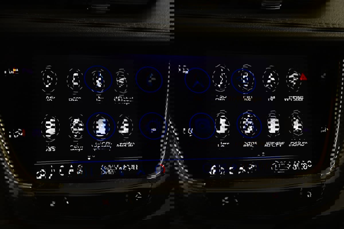 Used 2024 Cadillac XT6 Sport image 35