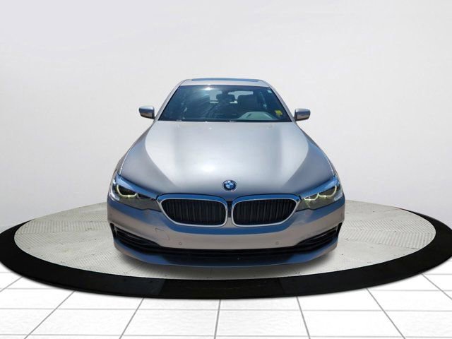 Used 2018 BMW 540i xDrive 540i xDrive w/ Premium Package image 8