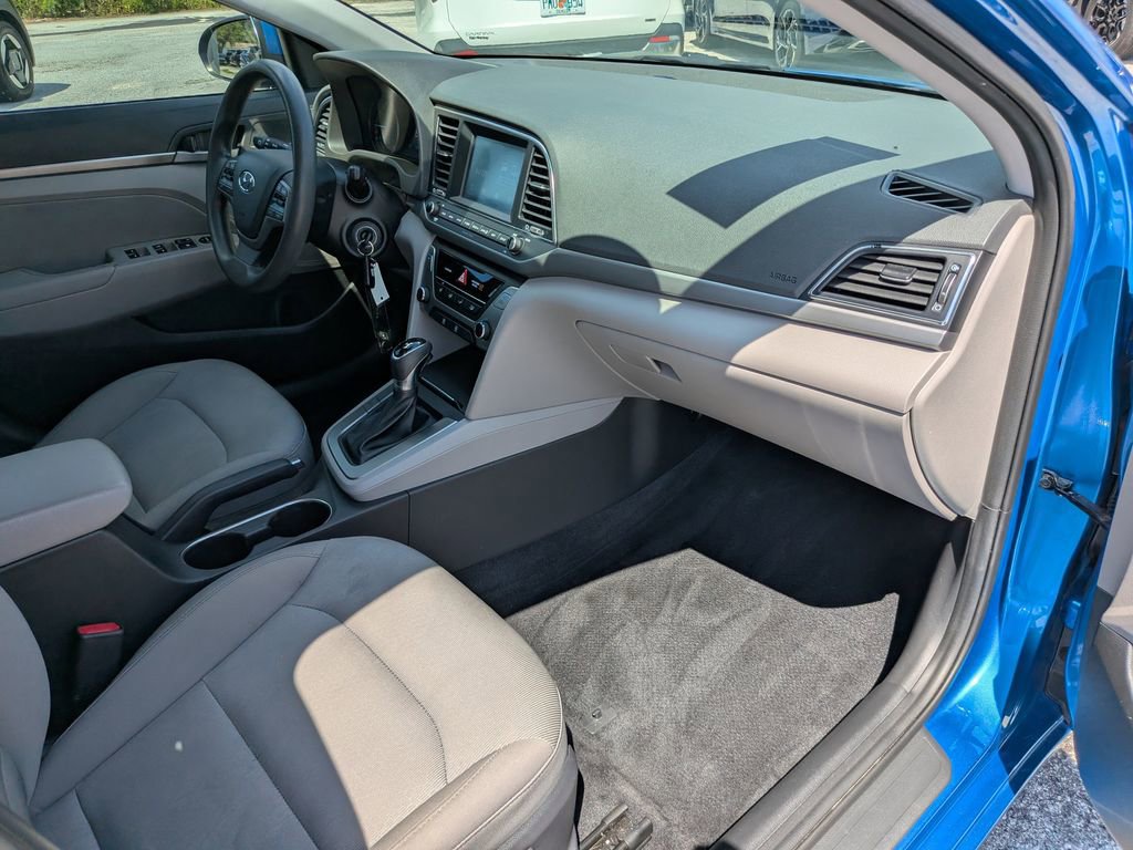 Used 2018 Hyundai Elantra SEL FWD image 12