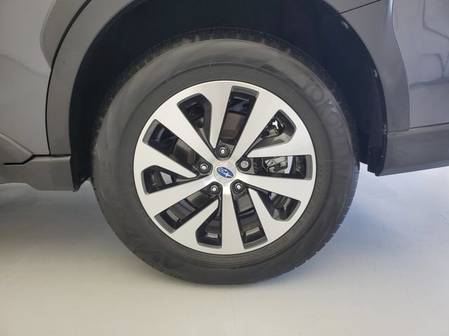 Used 2024 Subaru Outback Premium AWD/4WD image 13