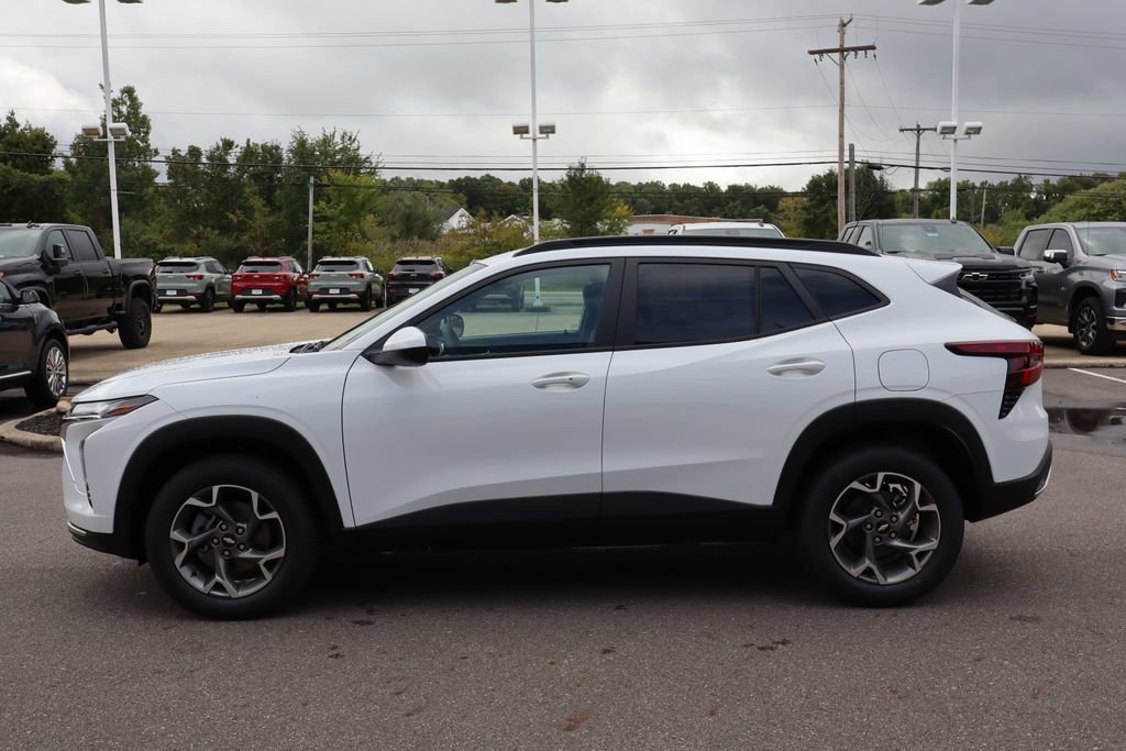 New 2026 Chevrolet Trax LT w/ Driver Confidence Package image 23