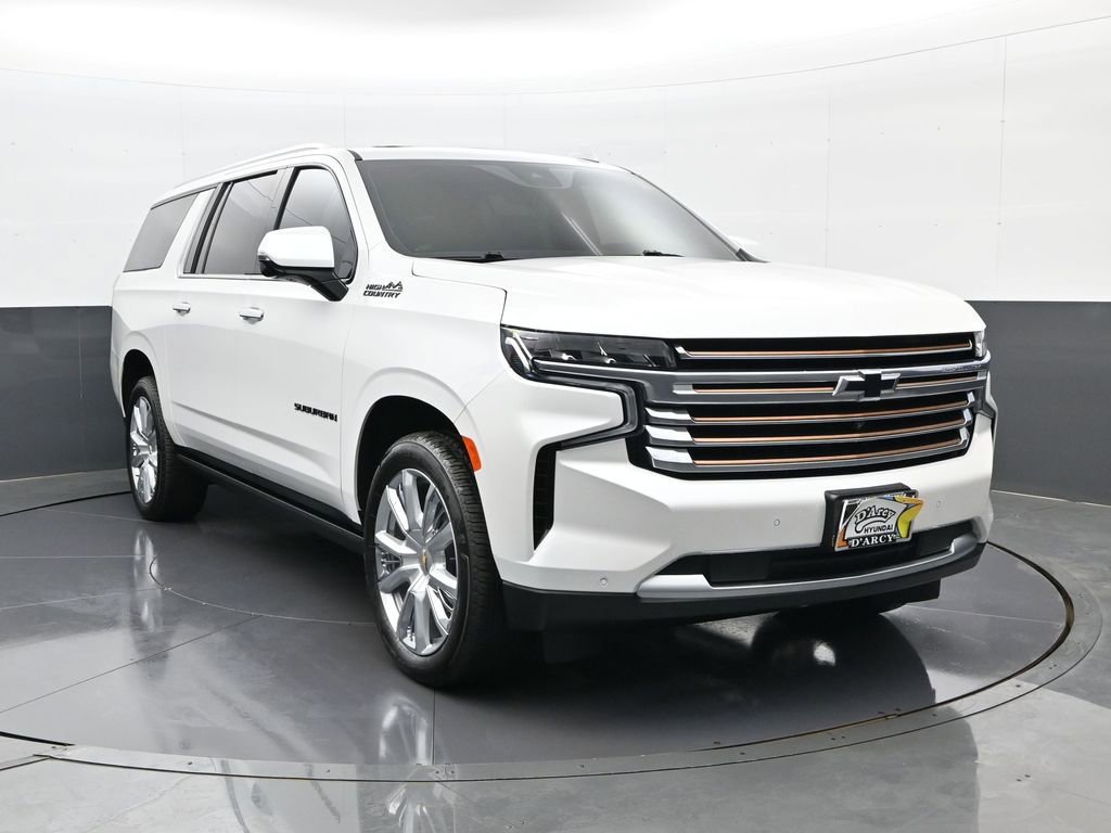 Used 2024 Chevrolet Suburban High Country image 3