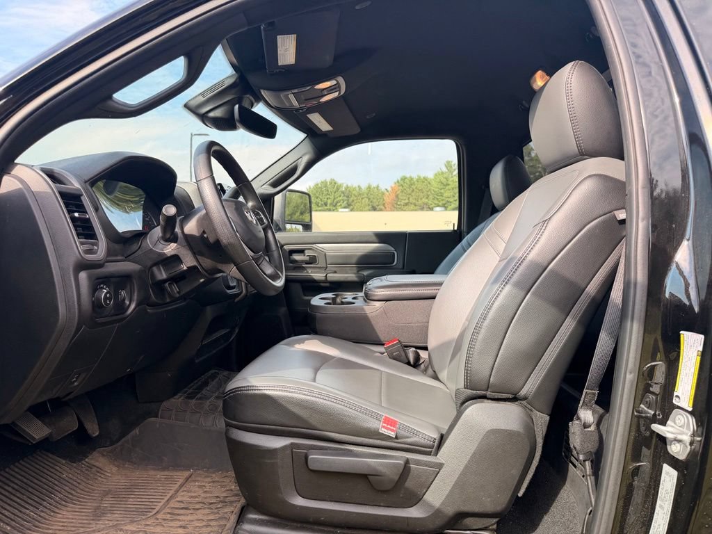Used 2025 RAM 2500 Tradesman AWD/4WD image 13