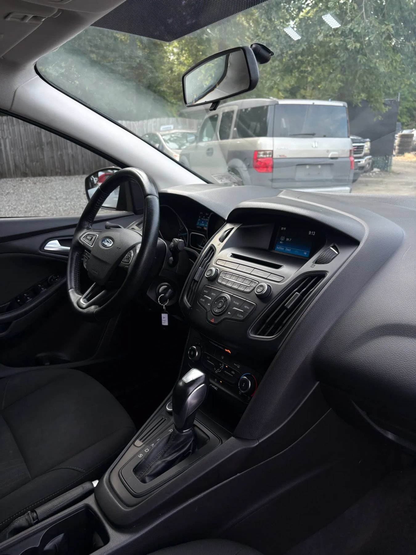 Used 2015 Ford Focus SE w/ SE Sport Package FWD image 28