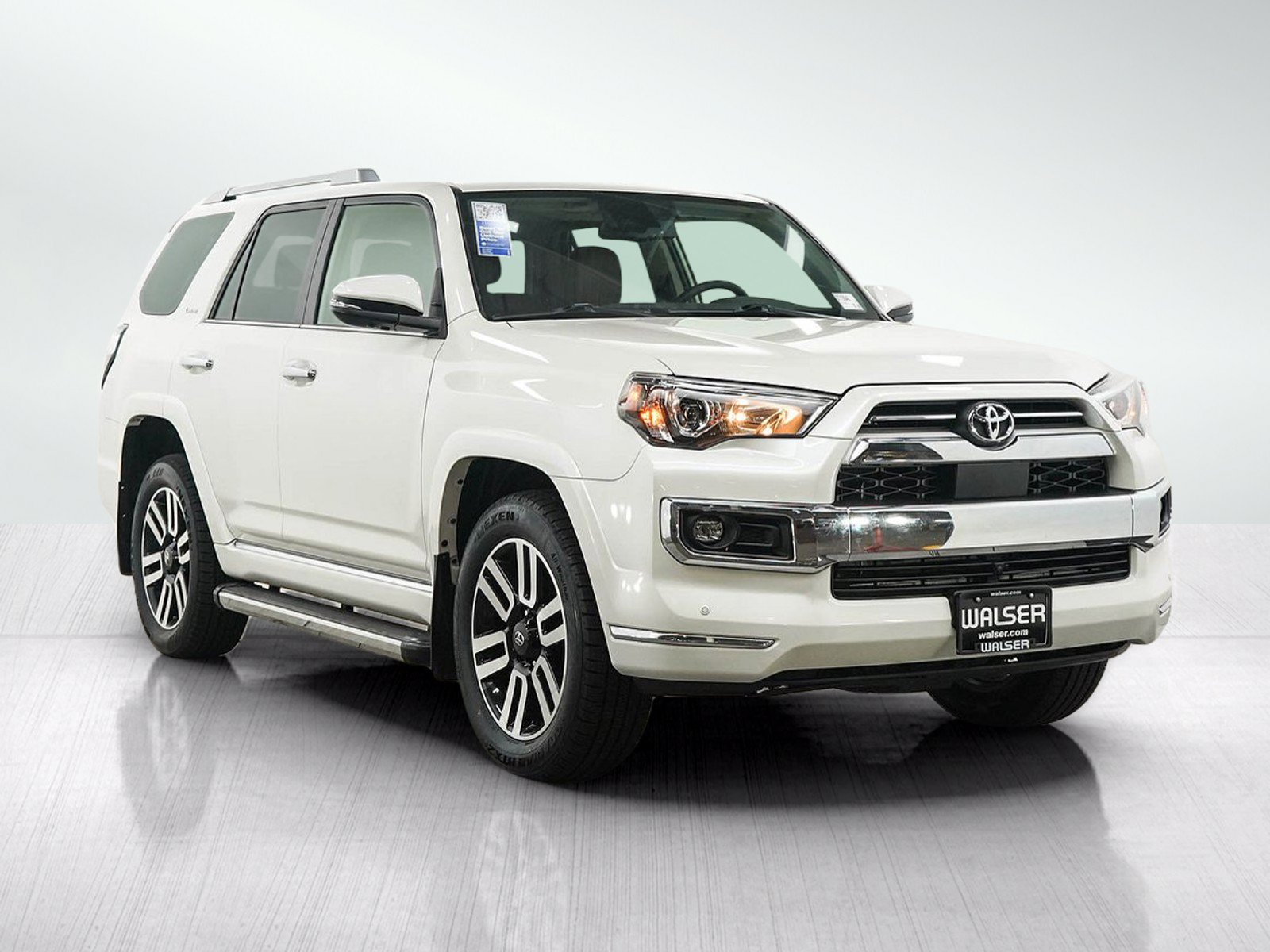 Used 2022 Toyota 4Runner Limited AWD/4WD image 7