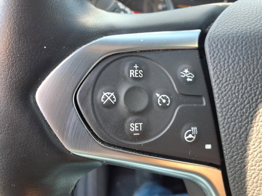 Used 2023 Chevrolet Traverse RS image 19