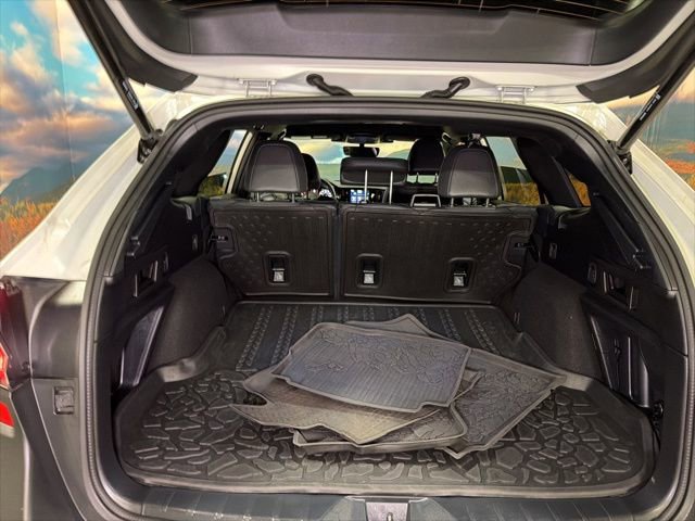 Used 2023 Subaru Outback Wilderness AWD/4WD image 41