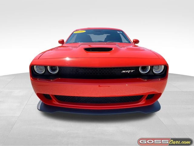 Used 2016 Dodge Challenger SRT Hellcat RWD image 2