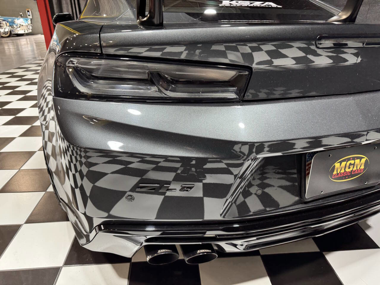 Used 2017 Chevrolet Camaro ZL1 image 27