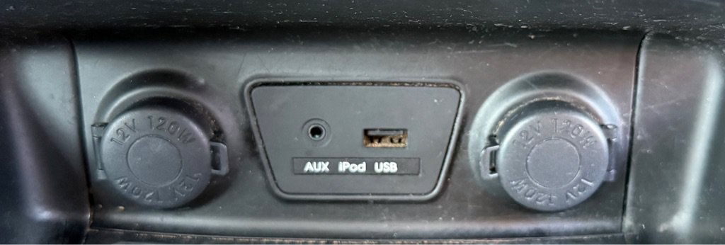 Used 2010 Hyundai Tucson GLS w/ Popular Equipment Pkg 2 FWD image 13