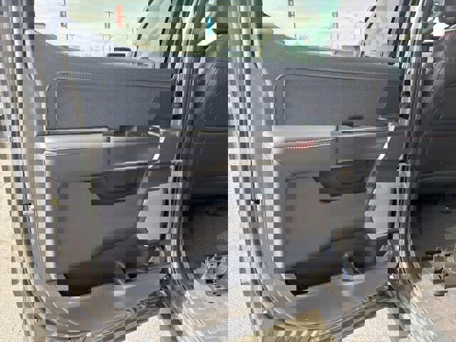 New 2025 Ford F150 Lariat w/ Equipment Group 501A Mid image 32