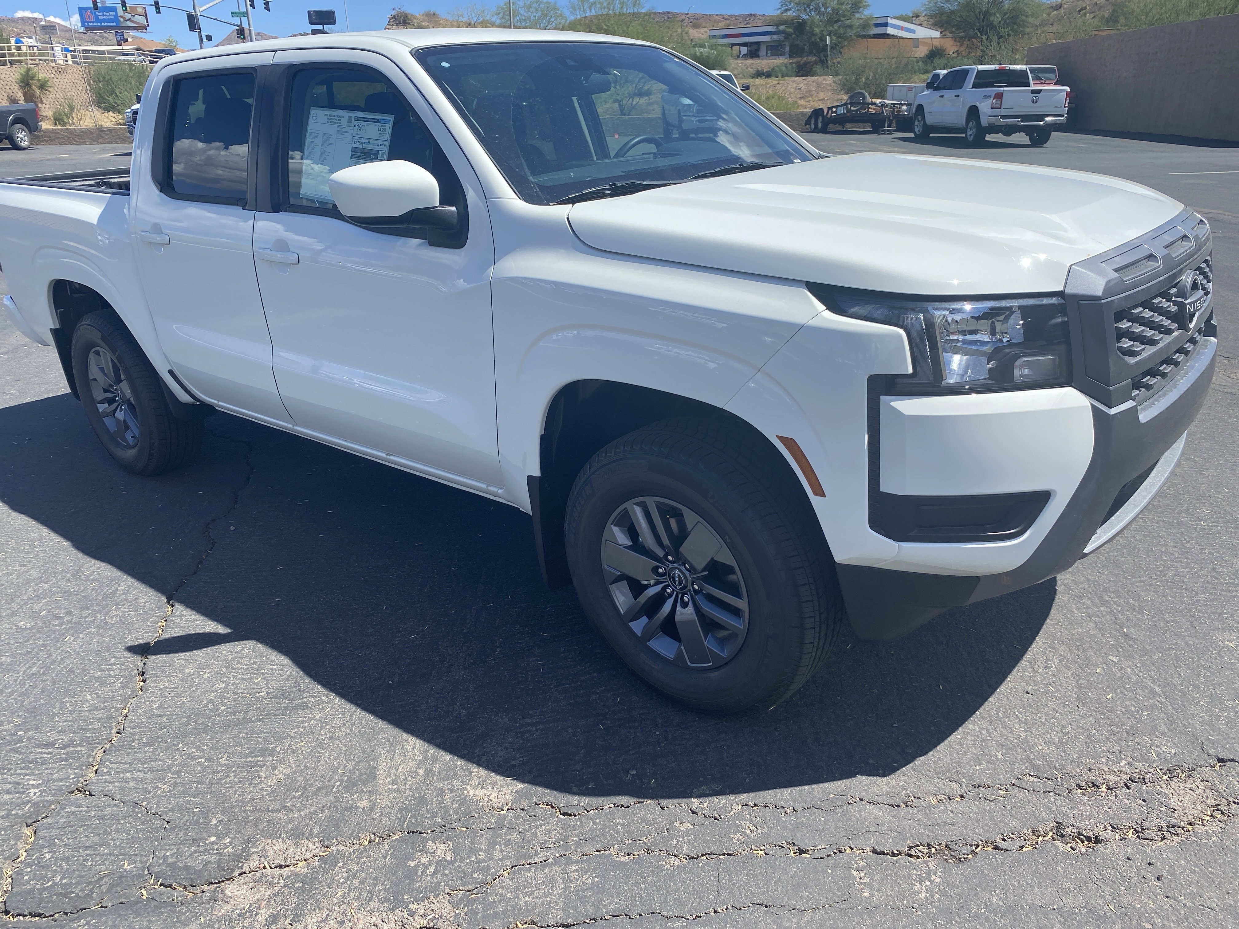 New 2025 Nissan Frontier SV image 5