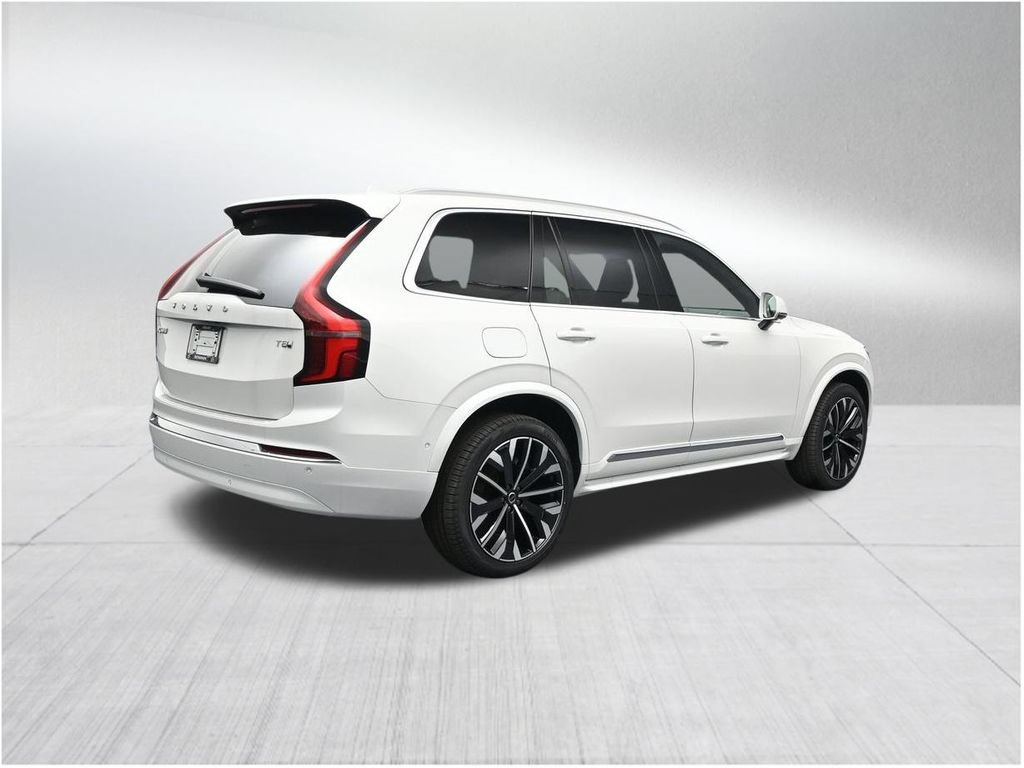 New 2026 Volvo XC90 T8 Plus w/ Protection Package Premier AWD/4WD image 5