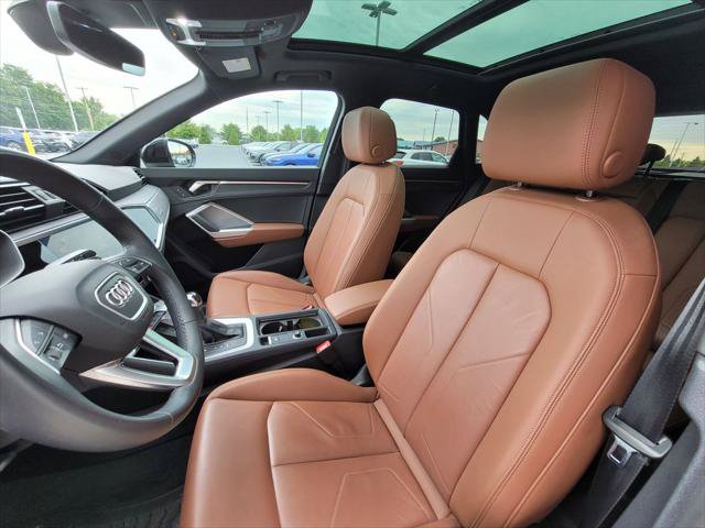 Certified 2023 Audi Q3 2.0T Premium w/ Convenience Package AWD/4WD image 14