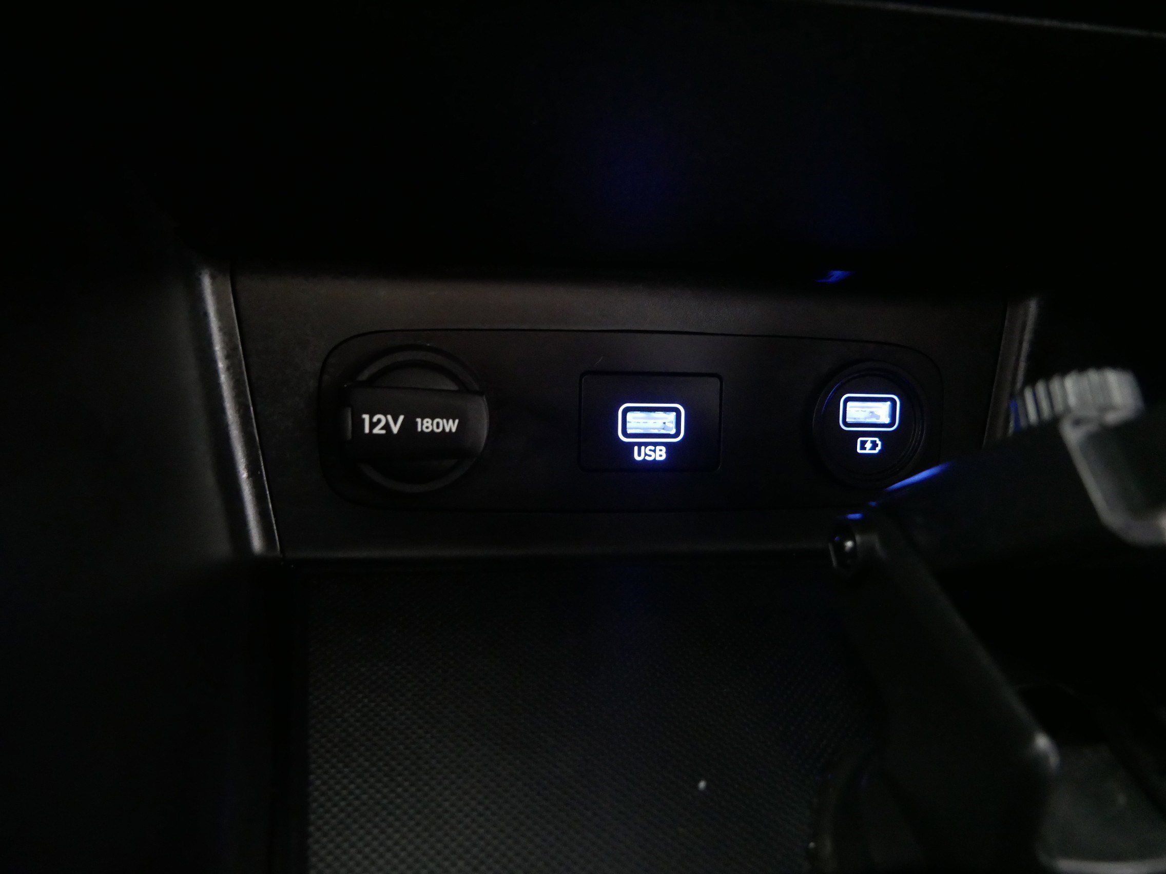 Used 2023 Hyundai Sonata SE image 29