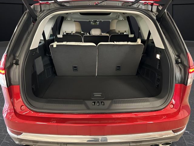 Used 2025 Lincoln Aviator Reserve w/ Illumination Package image 16