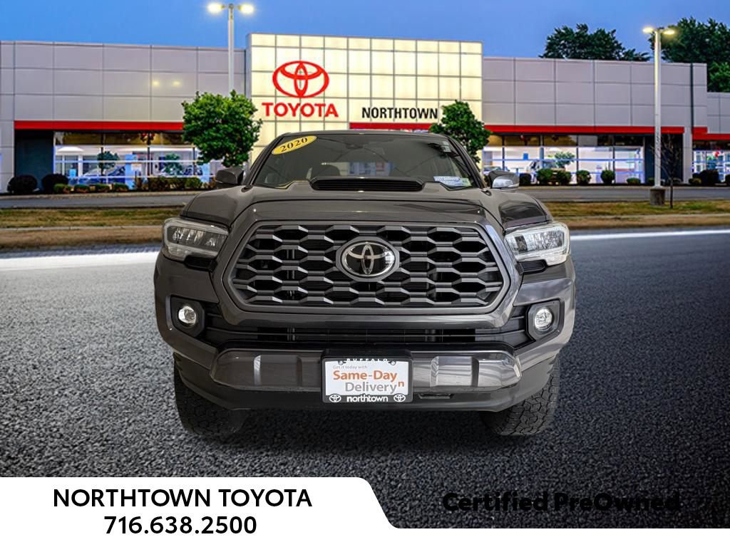 Used 2020 Toyota Tacoma TRD Sport w/ Technology Package image 5
