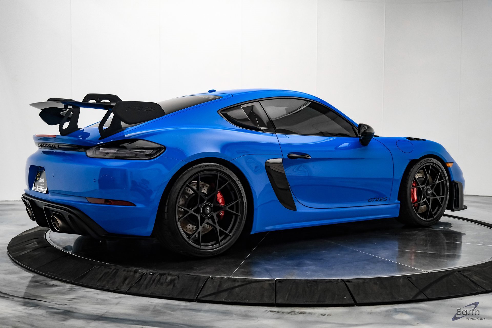 Used 2024 Porsche 718 Cayman GT4 RS image 13