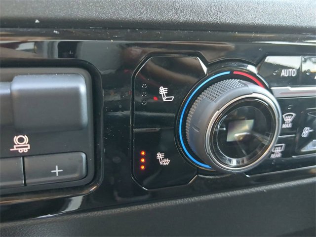 Used 2023 Chevrolet Silverado 1500 RST image 21