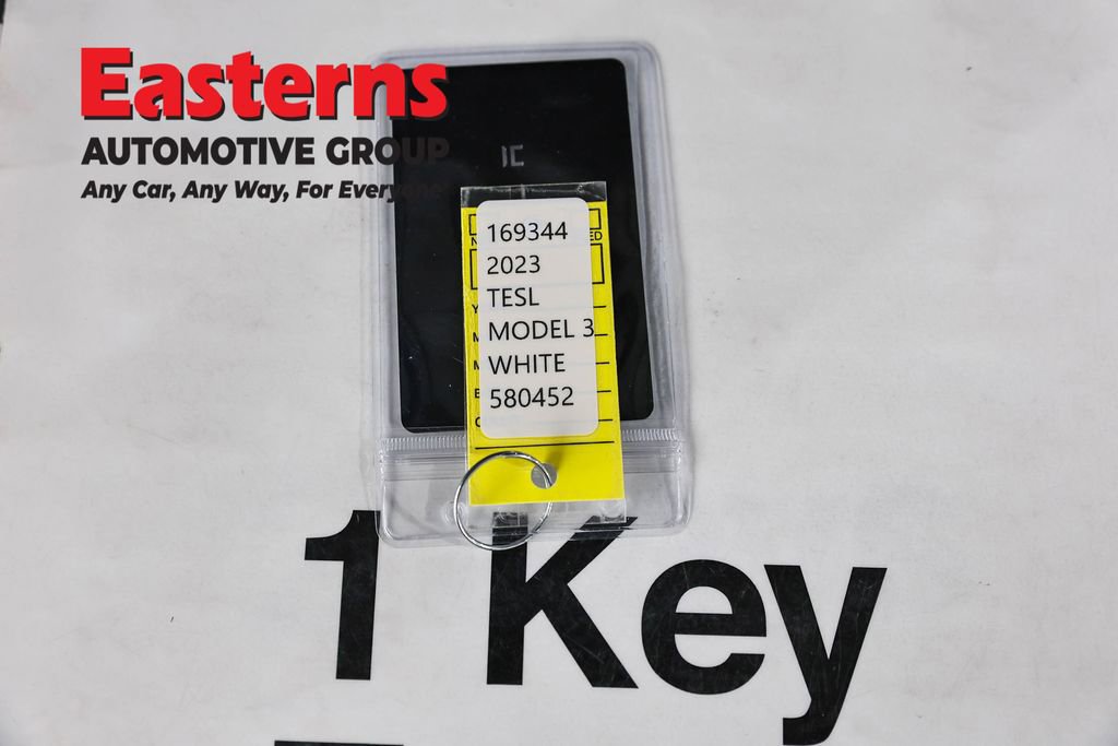 Used 2023 Tesla Model 3 Standard Range image 18