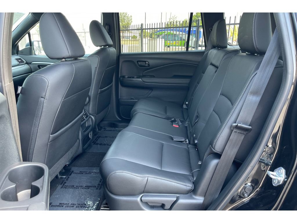 Certified 2023 Honda Passport EX-L image 14