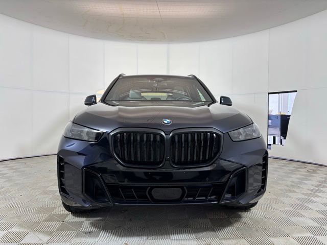 Certified 2024 BMW X5 xDrive40i w/ M Sport Package image 2