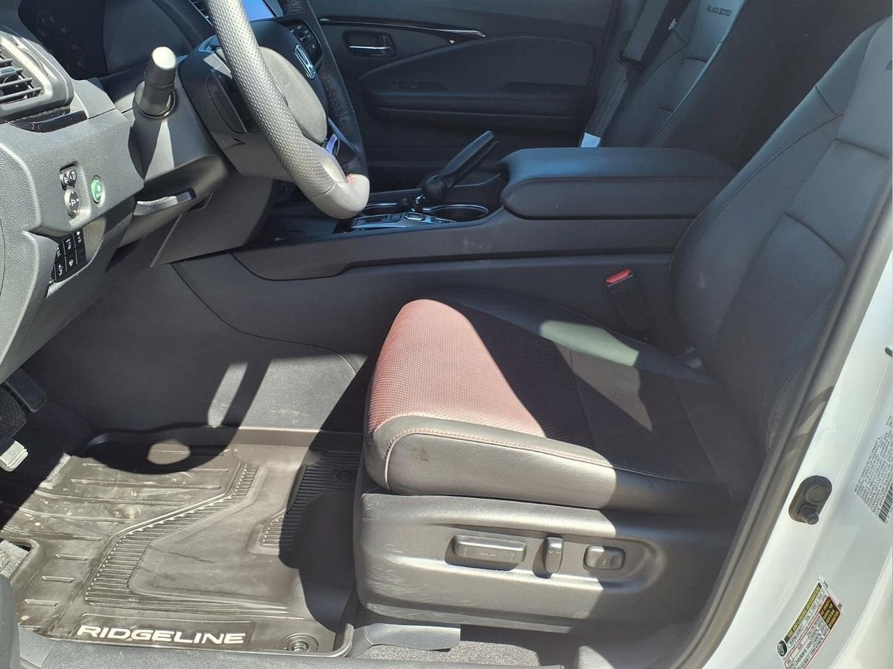 Used 2024 Honda Ridgeline Black Edition image 14