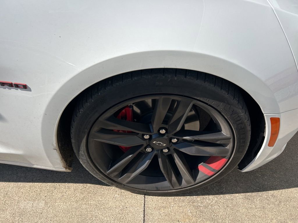 Used 2022 Chevrolet Camaro SS w/ Redline Edition image 10