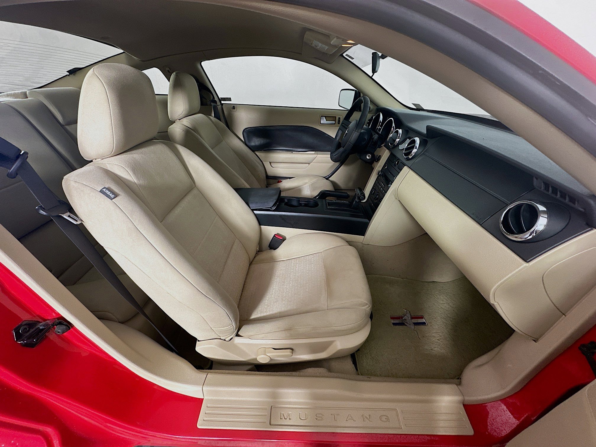 Used 2009 Ford Mustang Coupe RWD image 26