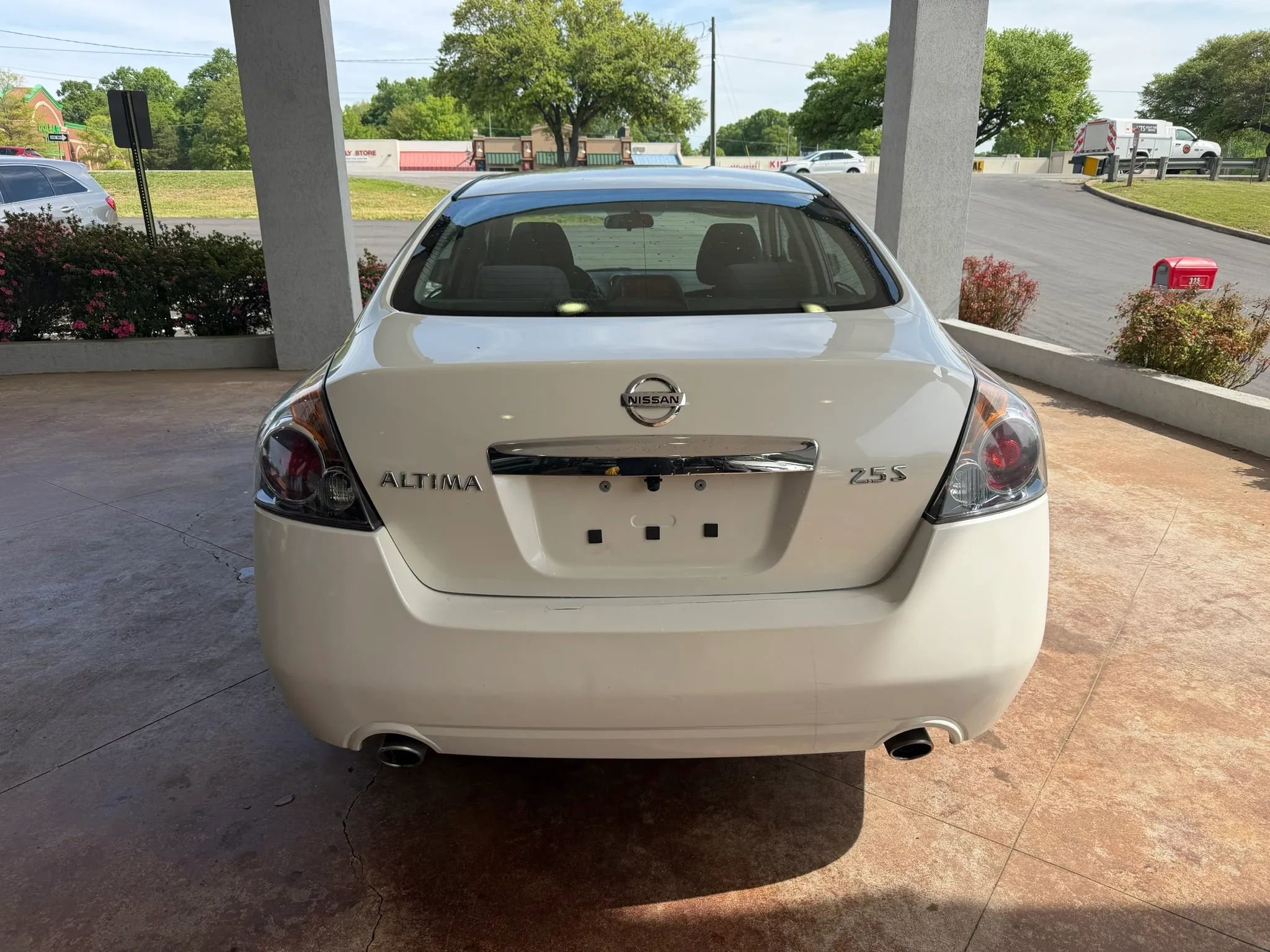Used 2010 Nissan Altima 2.5 S image 5